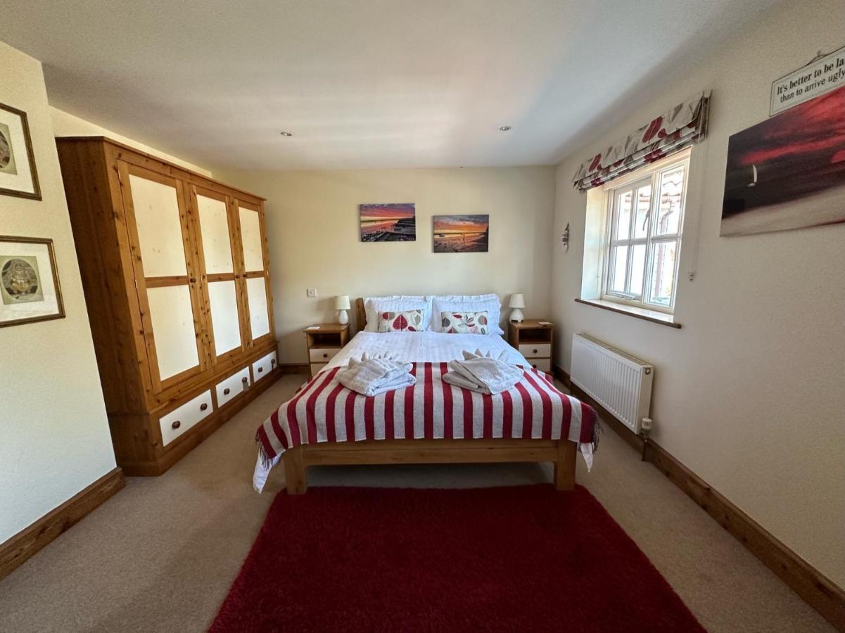 Rockhopper Cottage, Waldringfield Вудбридж Экстерьер фото